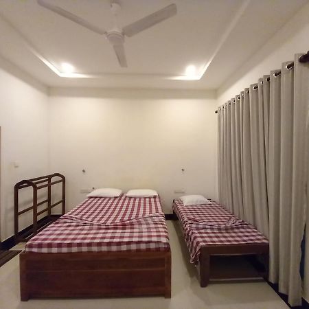 Hotel Krish Kalkudah  Exterior foto